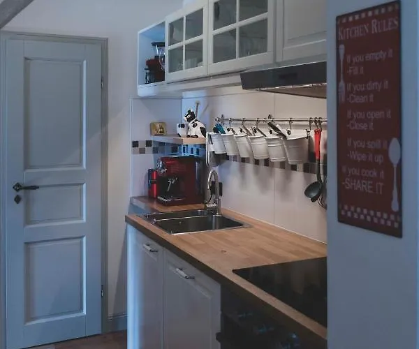 Neue Moderne Wohnung In Der Natur - Peter'S View Babelin照片