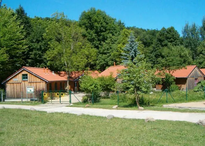 Schullandheim Villa Neubrandenburg photo