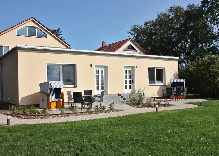 Landhaus Philipp - Ruhe & Meer Ostseebad Nienhagen photo