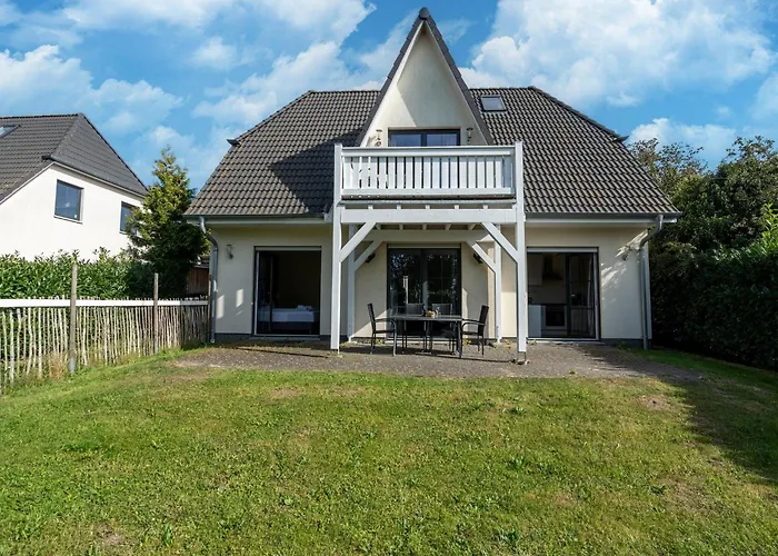 Ferienwohnung In Bastorf Mit Garten photo