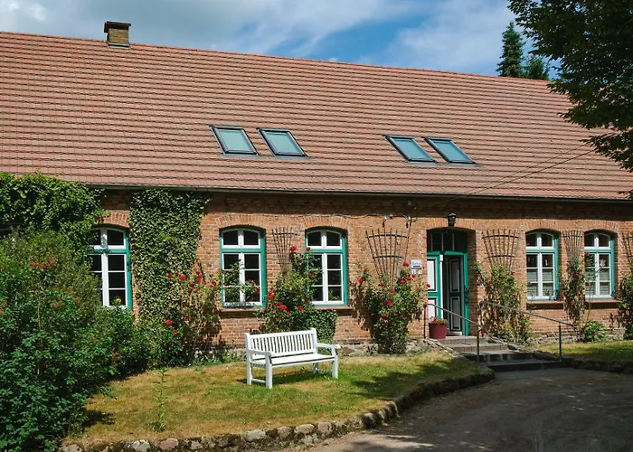 Ferienwohnung Im Pfarrhaus Koelzow Kolzow photo