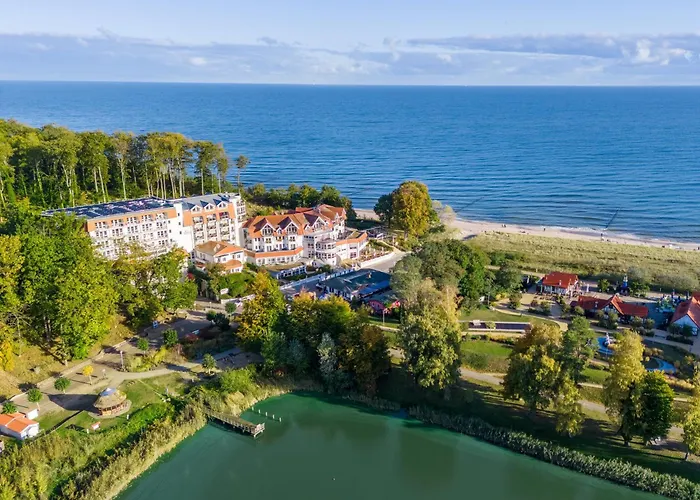 Strandhotel Seerose Kolpinsee photo