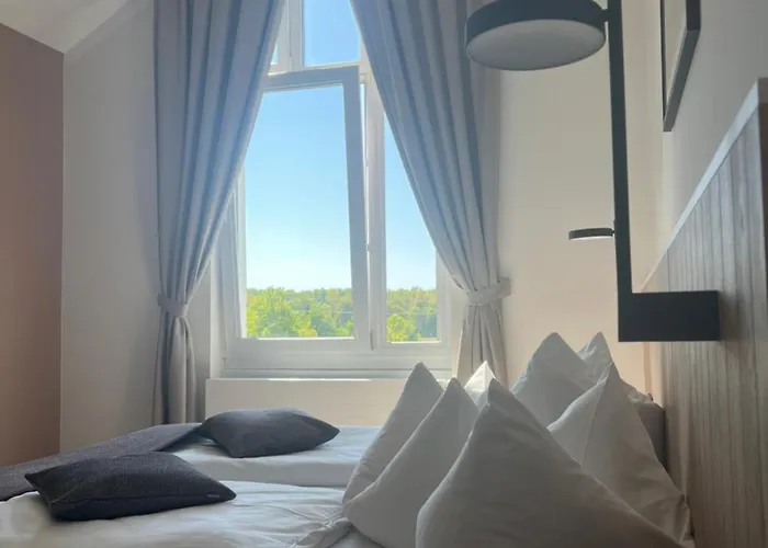Atrium Hotel Krueger Lambrechtshagen photo