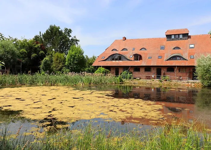 Rustic-Style Apartment In Buschenhagen With Garden foto