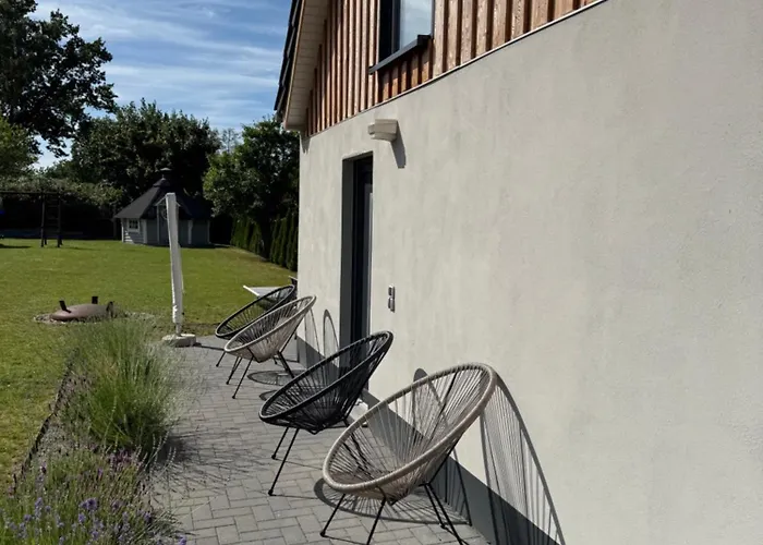 Tiny Haus Am See Neustadt-Glewe képek