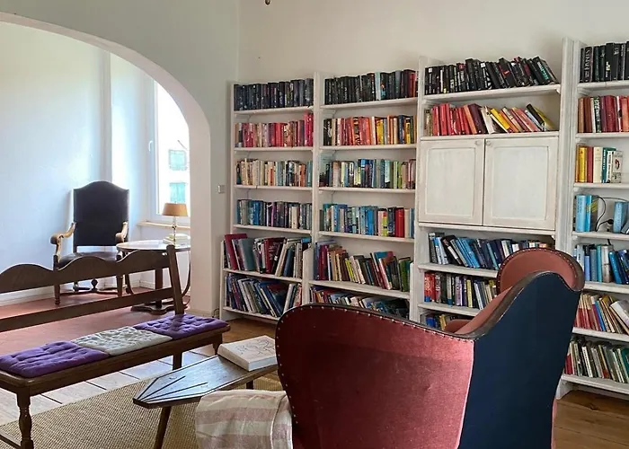 foto di Villa Neuensund Manor Entire Inspectors House