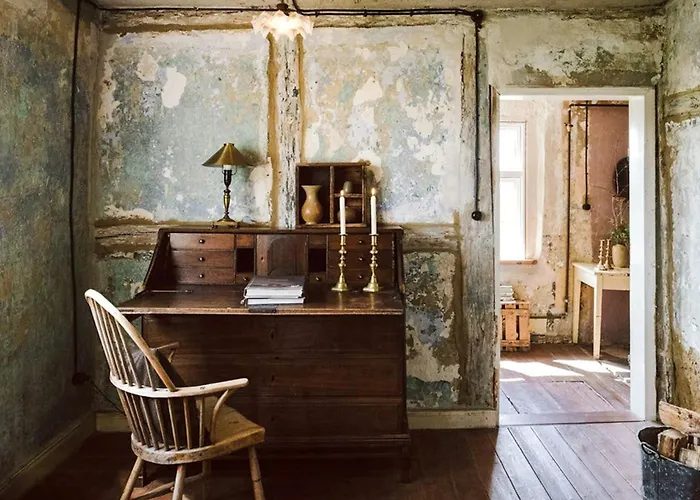 Historic School Apartment In Rensow fotoğrafı