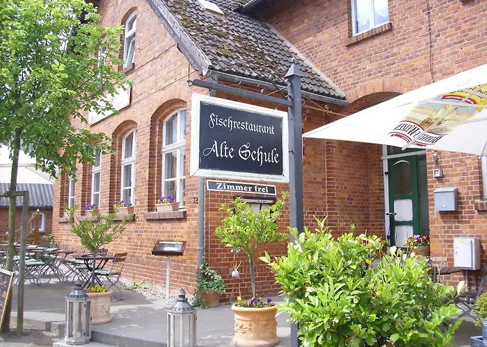Restaurant & Pension Alte Schule Schaprode photo