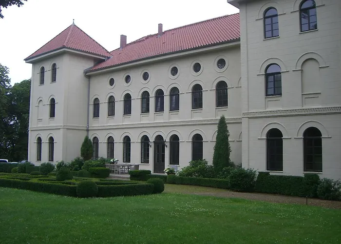 Schlosshotel Marihn foto