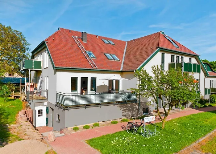 Hoftresidenz Ferienwohnungen Nr 15 Paradies Rugen Middelhagen photo
